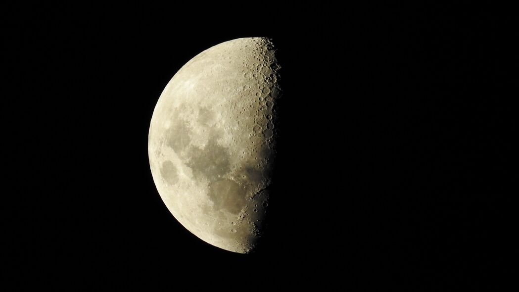 月球 陨石坑 黑色 阴影 太空 4k壁纸 3840x2160