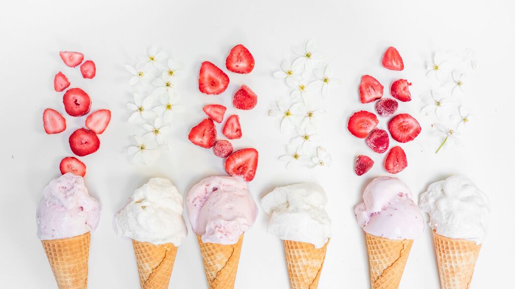 冰淇淋 华夫饼干 草莓 甜点 4k壁纸 3840x2160