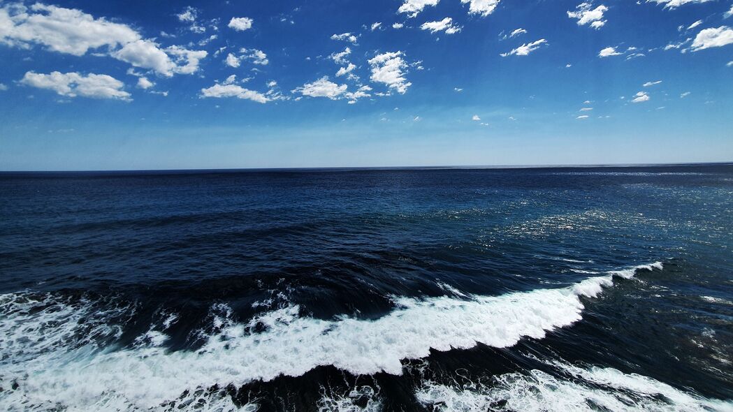 海水波澜，地平线辽阔，绝美4K天空壁纸，3840x2160高清下载