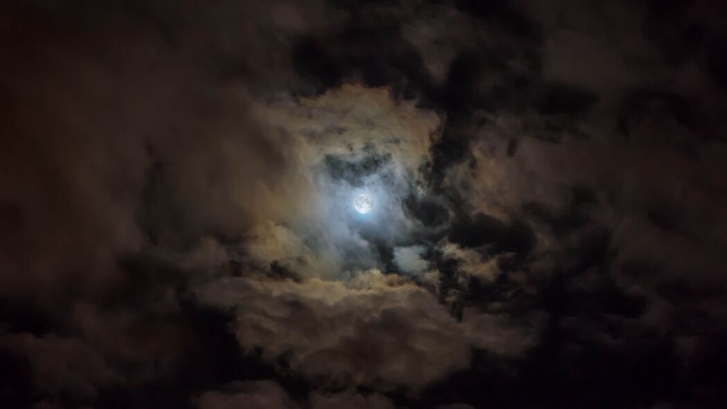 月亮 多云 云 夜晚 深色 4k壁纸 3840x2160
