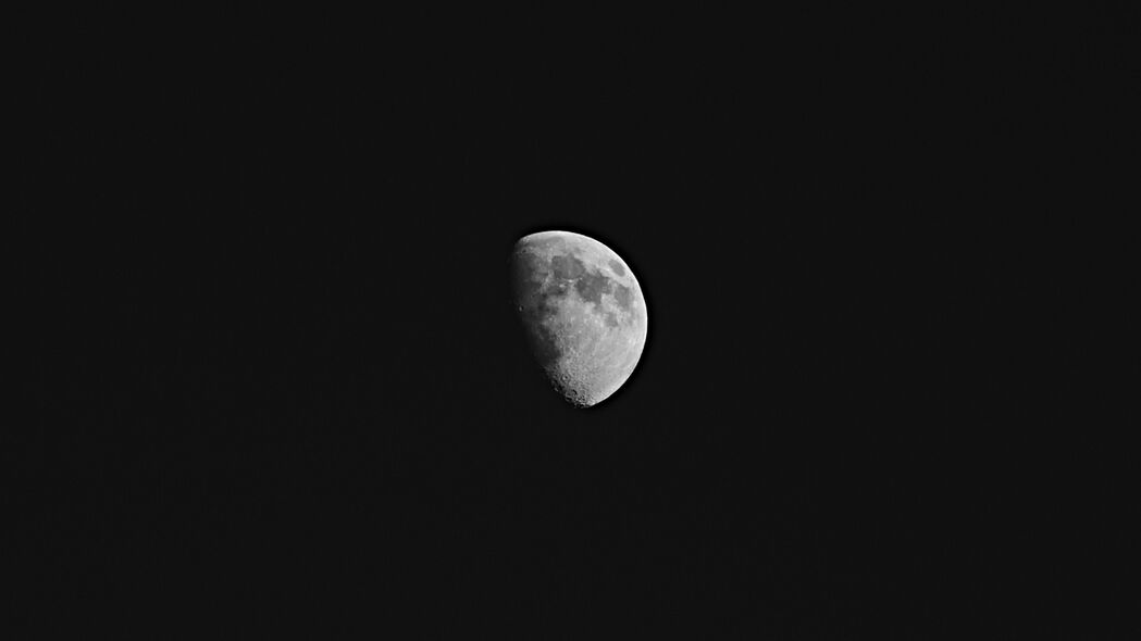 月亮 夜晚 阴影 黑色 4k壁纸 3840x2160