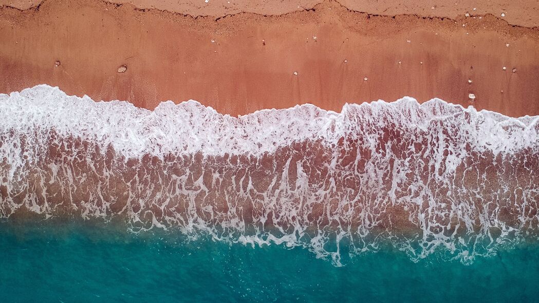 海滩海浪美景，超高清4K海洋壁纸，3840x2160分辨率，免费下载！