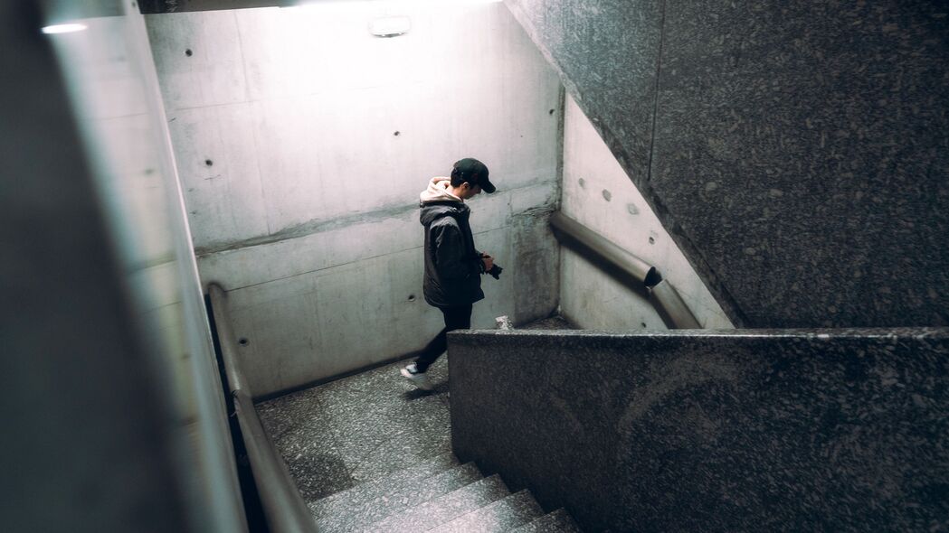 孤独 孤独 摄影师 帽子 楼梯 4k壁纸 3840x2160