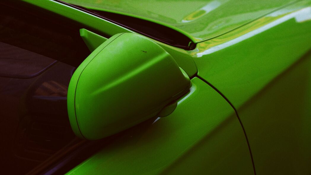 绿色 汽车 镜子 4k壁纸 3840x2160