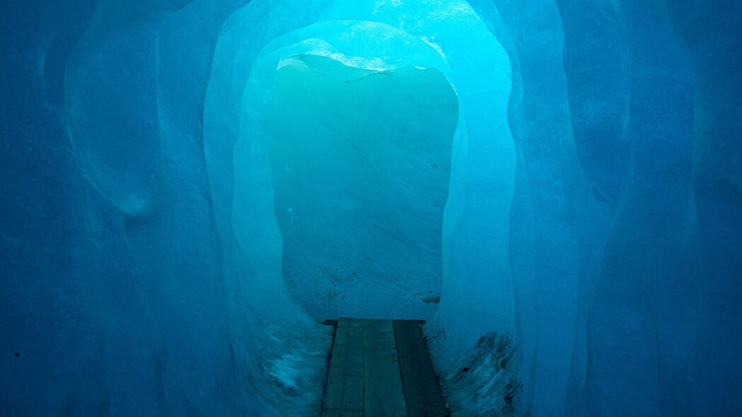 洞穴 隧道 冰 辉光 蓝色 4k壁纸 3840x2160