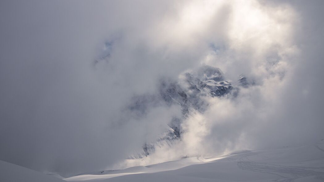 山脉 雪 云 风景 白色 4k壁纸 3840x2160