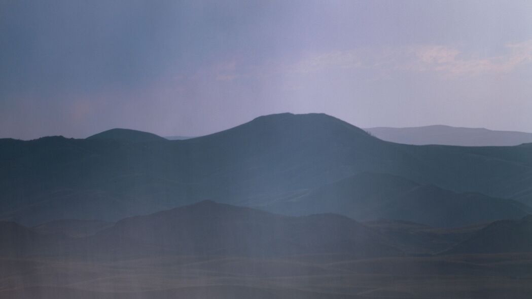 山脉 丘陵 雾 风景 深色 4k壁纸 3840x2160