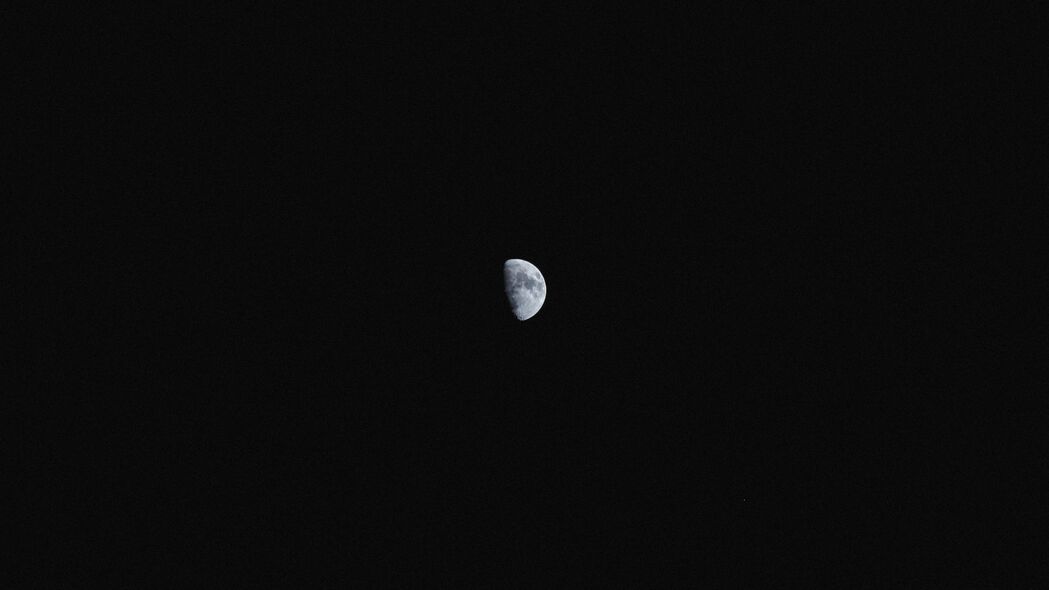 月亮 满月 天空 夜晚 卫星 深色 4k壁纸 3840x2160