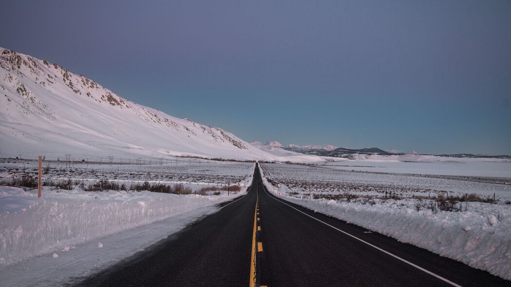 路 沥青 雪 冬天 地平线 方向 4k壁纸 3840x2160