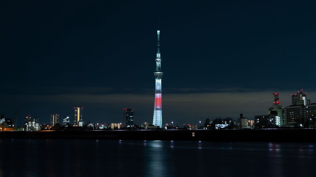 东京夜城全景，璀璨城市灯光，高清4K壁纸（3840x2160）免费下载