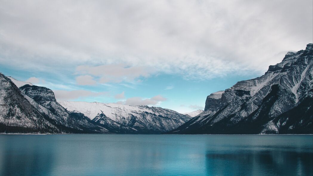 湖 山脉 雪 明尼苏达湖 加拿大 4k壁纸 3840x2160