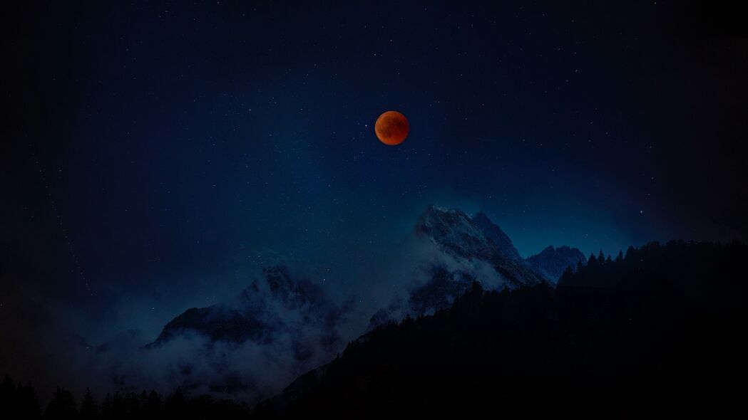 高清满月红月星空山脉夜间4K壁纸，3840x2160超高清背景图片免费下载