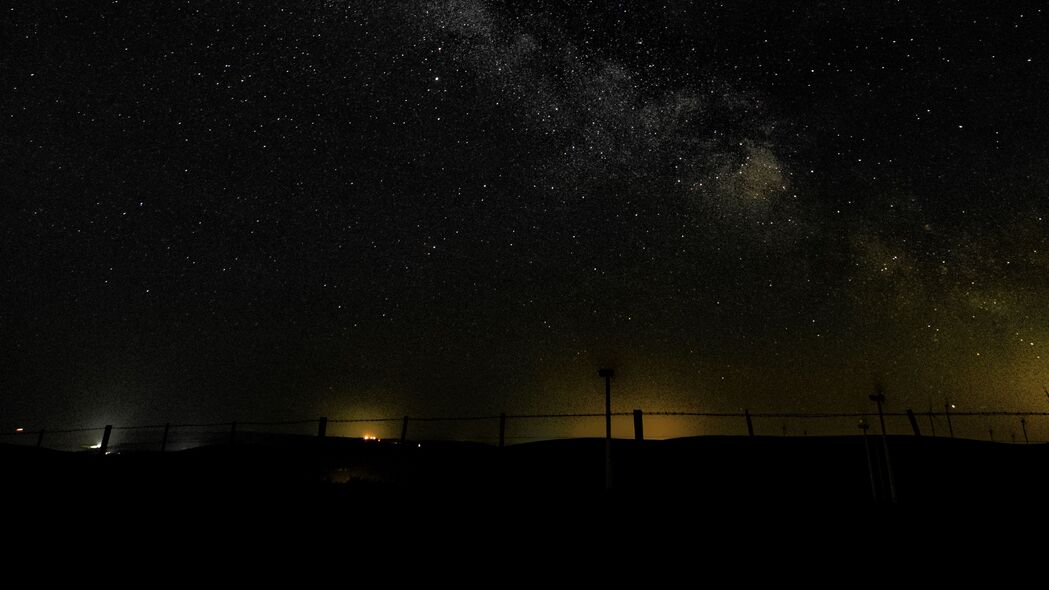 银河星空之夜，绝美地平线辐射4K壁纸，3840x2160高清背景图片下载