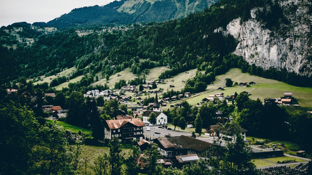 村庄 山脉 俯视 lauterbrunnen 瑞士 4k壁纸 3840x2160