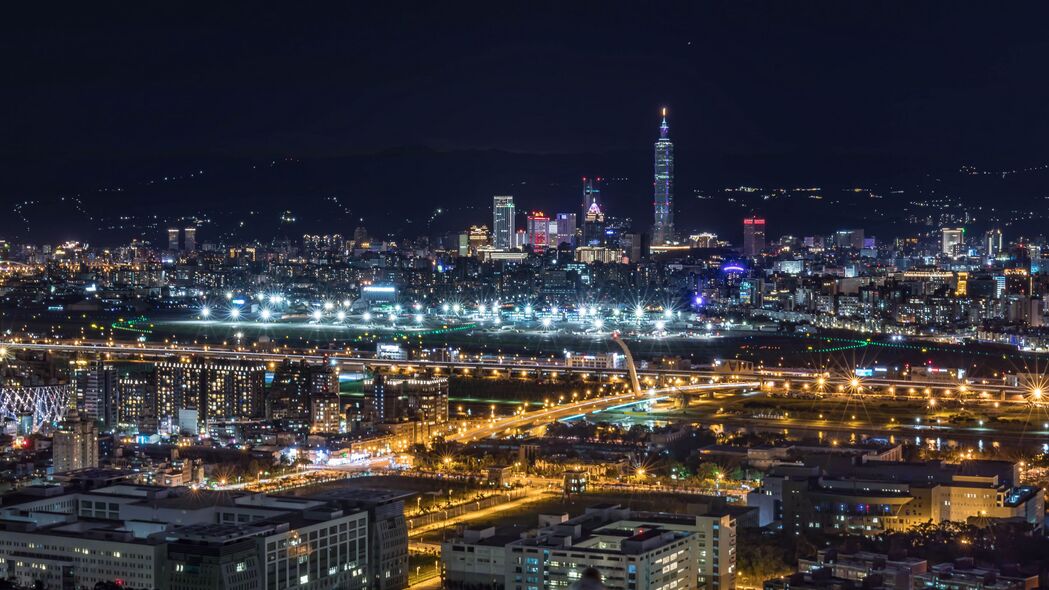 夜城摩天俯瞰，台北璀璨夜景4K高清壁纸，3840x2160超清下载