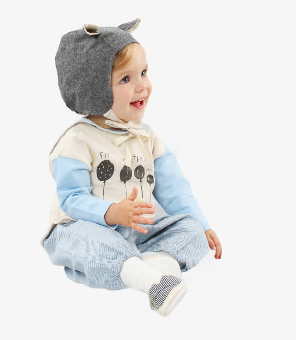 戴帽子的宝宝母婴用品，精选高清PNG透明图片素材，免扣元素设计资源下载