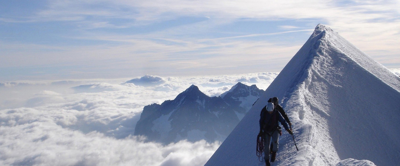 雪山山脉高清JPG图片，登山者视角与另类设计素材下载