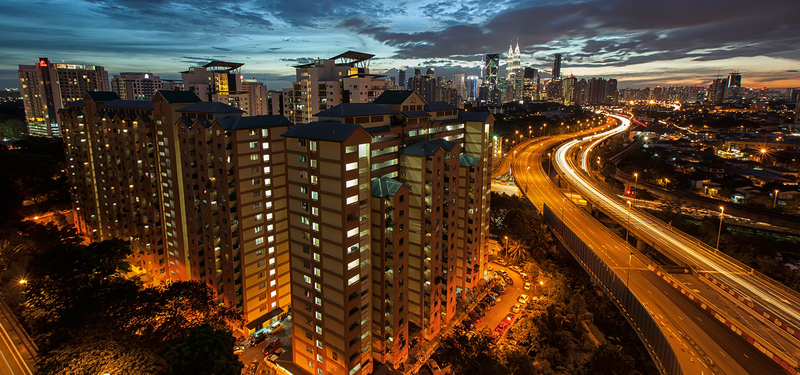 夜晚房地产全景高清JPG背景海报，电商狂欢设计素材下载