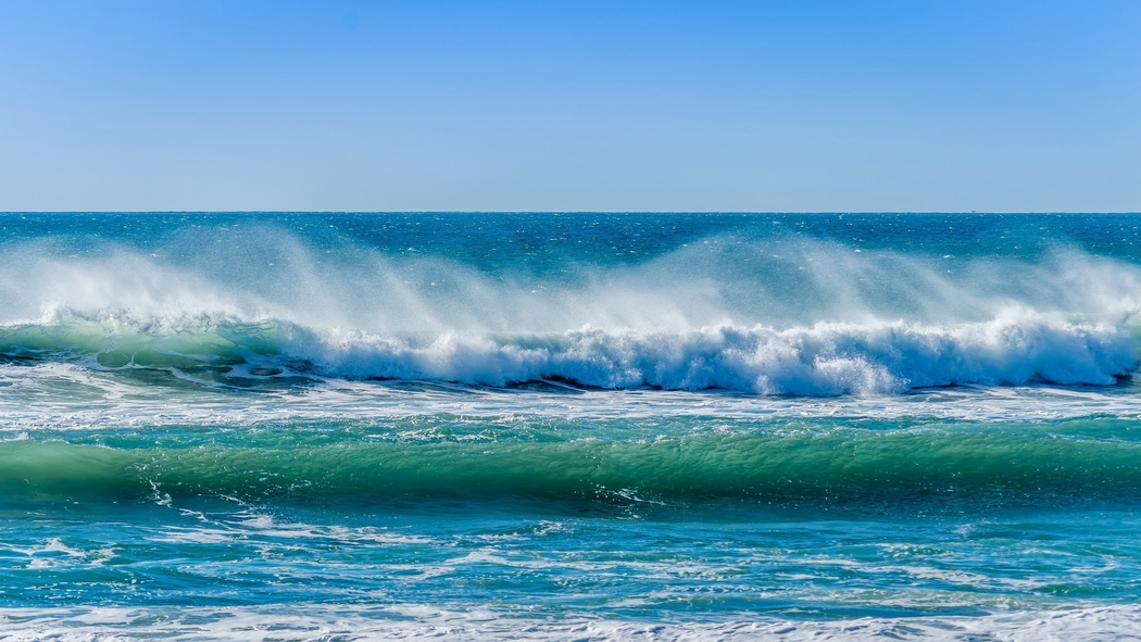 海洋波浪大观4K高清风景壁纸 2048x1152 下载