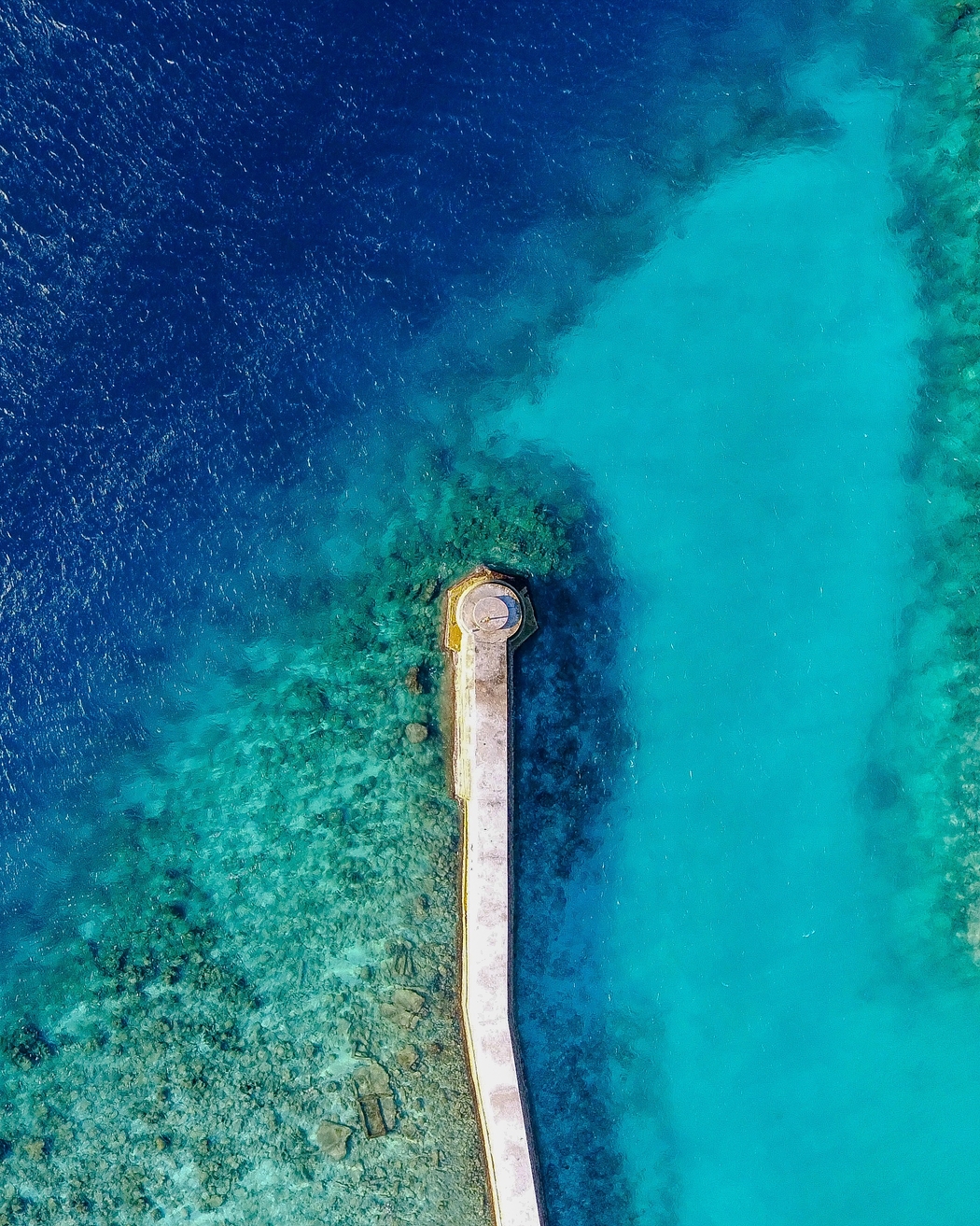 4K高清竖屏海洋风景壁纸，美丽大海图片，1986x2483分辨率下载