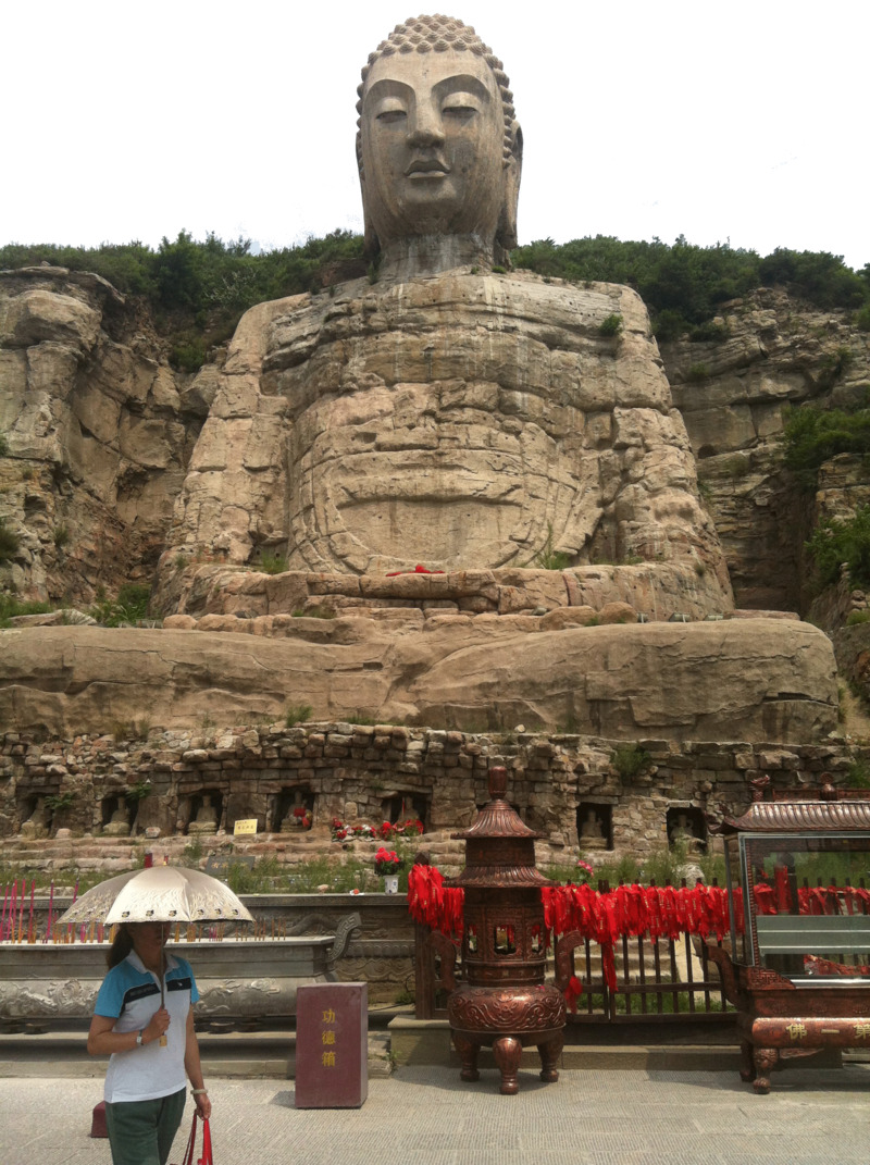 蒙山大佛旅游景点高清PNG图片素材，透明背景风景摄影下载