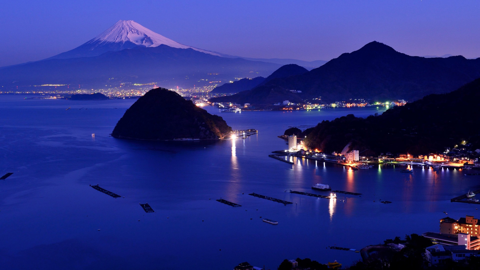 夜晚，灯光，城市，海景，日本富士山，风景电脑壁纸