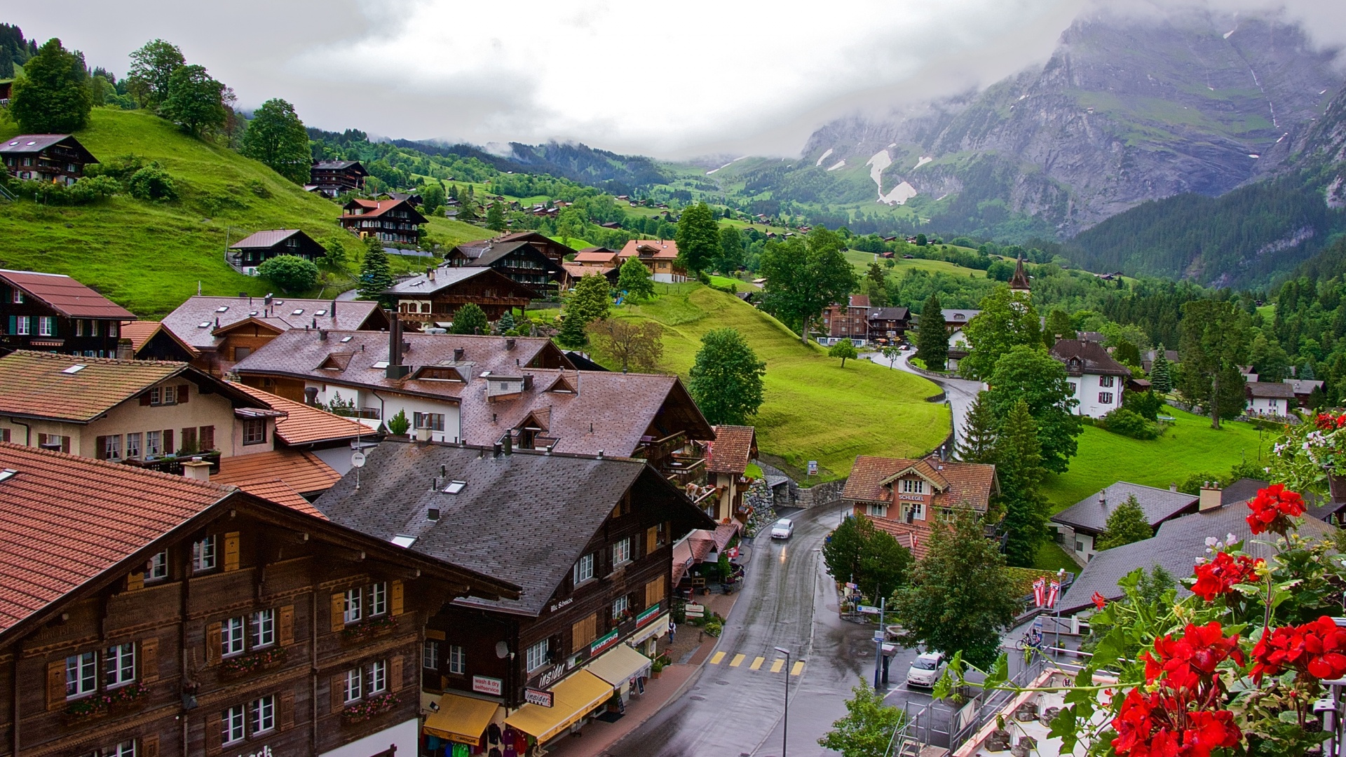 森林 山谷 山 小镇 家 瑞士的风景桌面壁纸