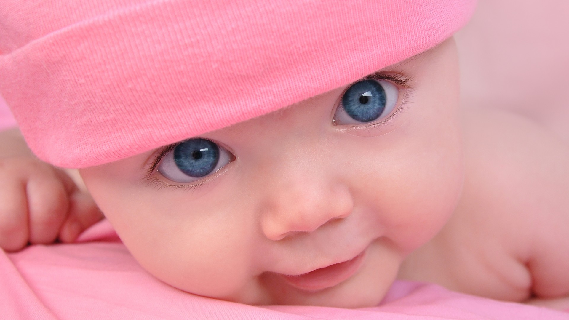 开心宝贝，孩子，美丽的大蓝眼睛，孩子，小天使桌面壁纸