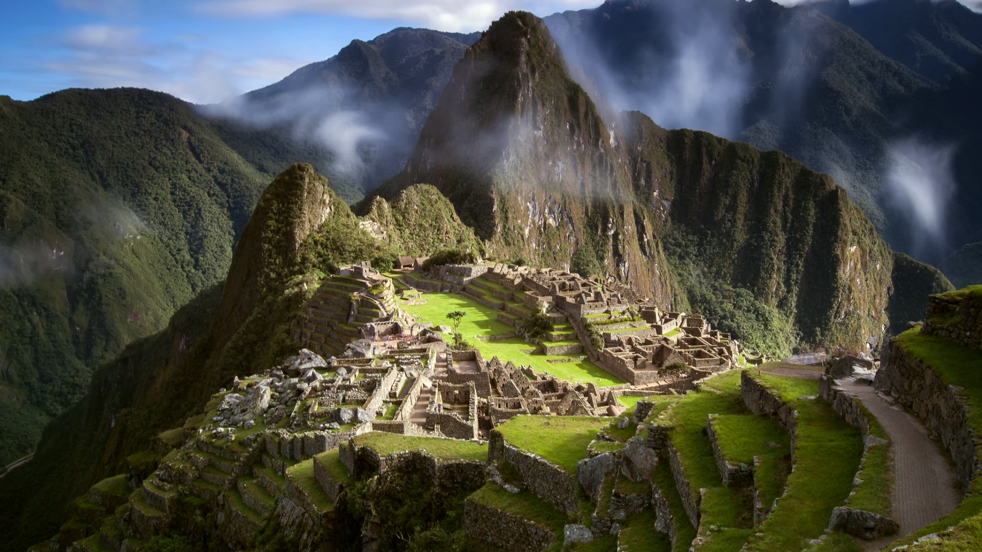 南美洲的秘鲁古城风景桌面壁纸