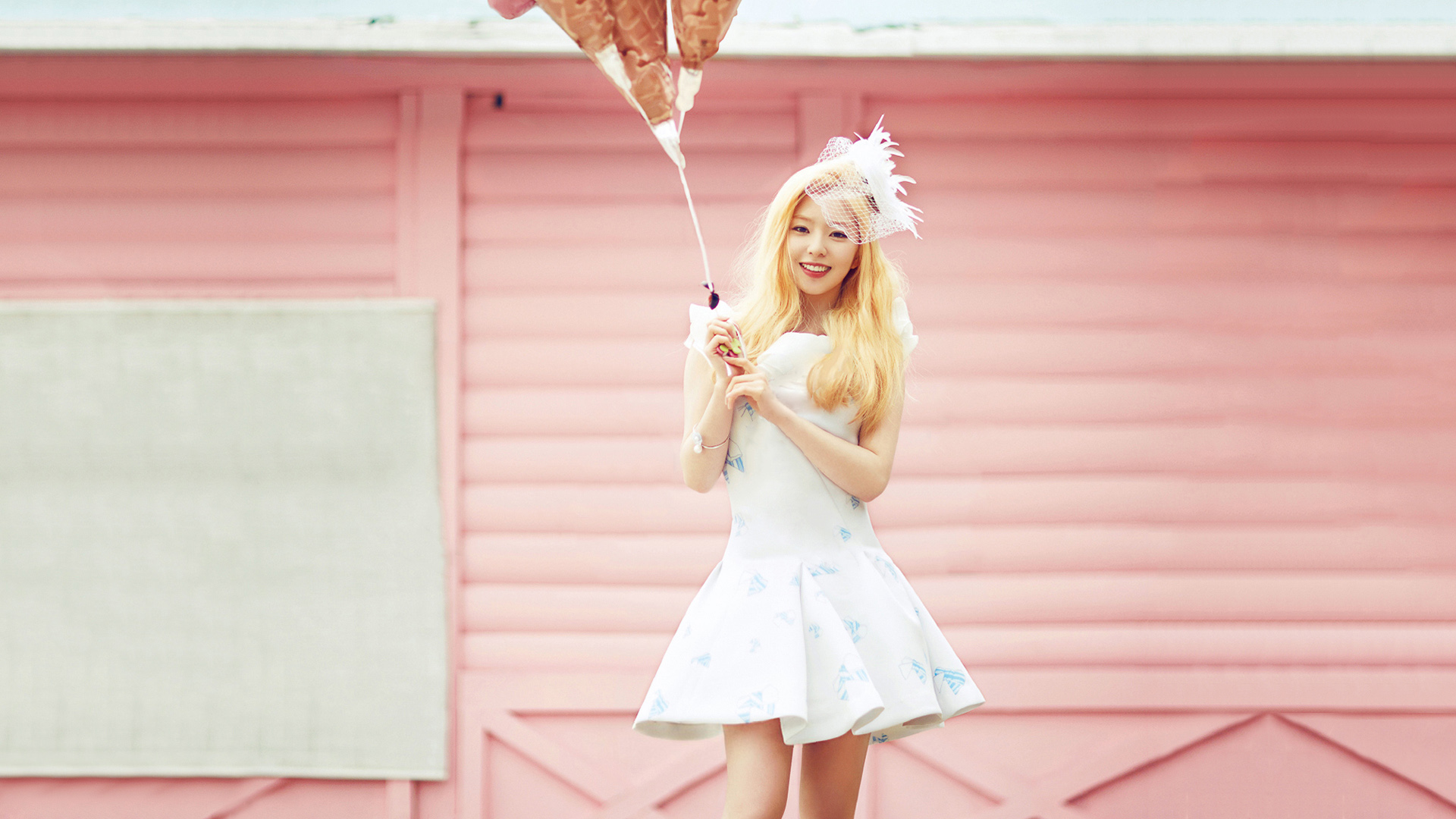 Red Velvet，红色天鹅绒，甜美写真，Irene，裴珠泫，桌面壁纸