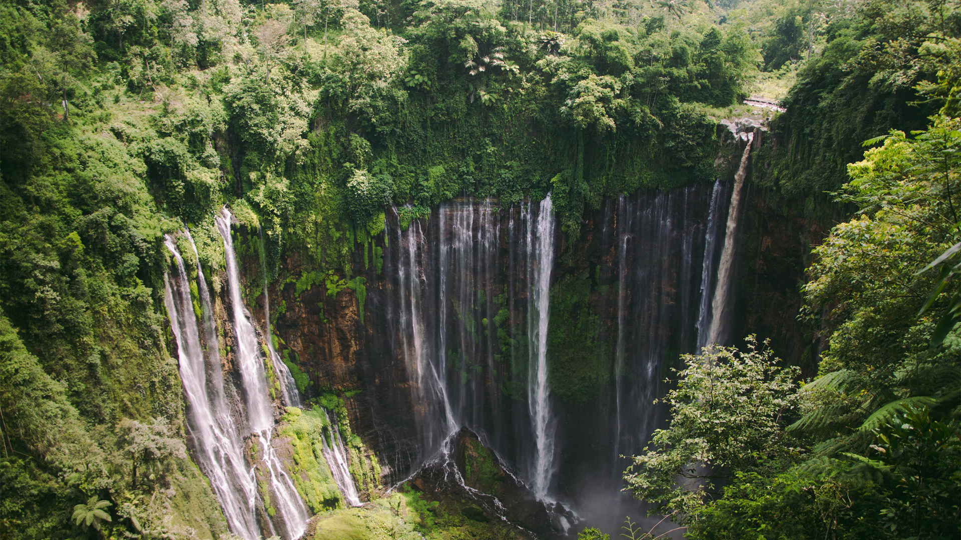 大瀑布 玛琅 印度尼西亚 自然风景壁纸
