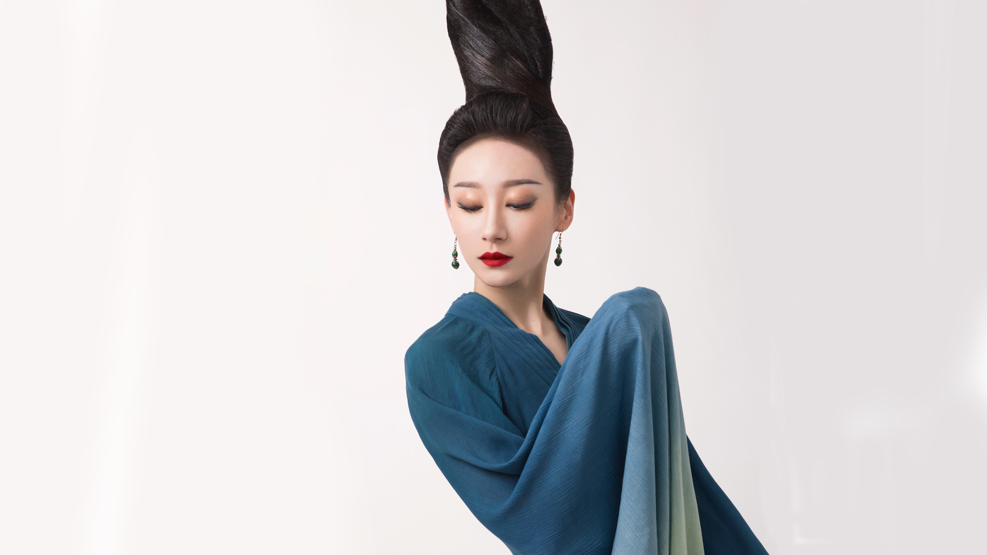 只此青绿 孟庆旸 古装美女壁纸