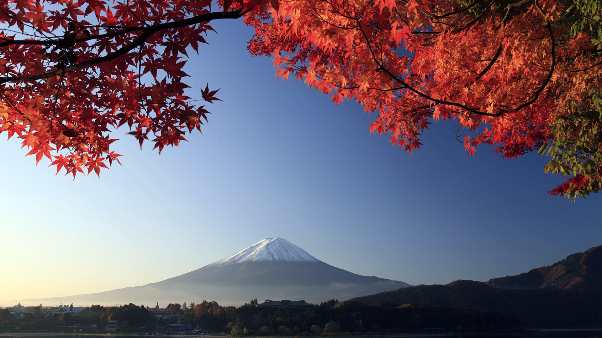 日本富士山秋天电脑桌面壁纸