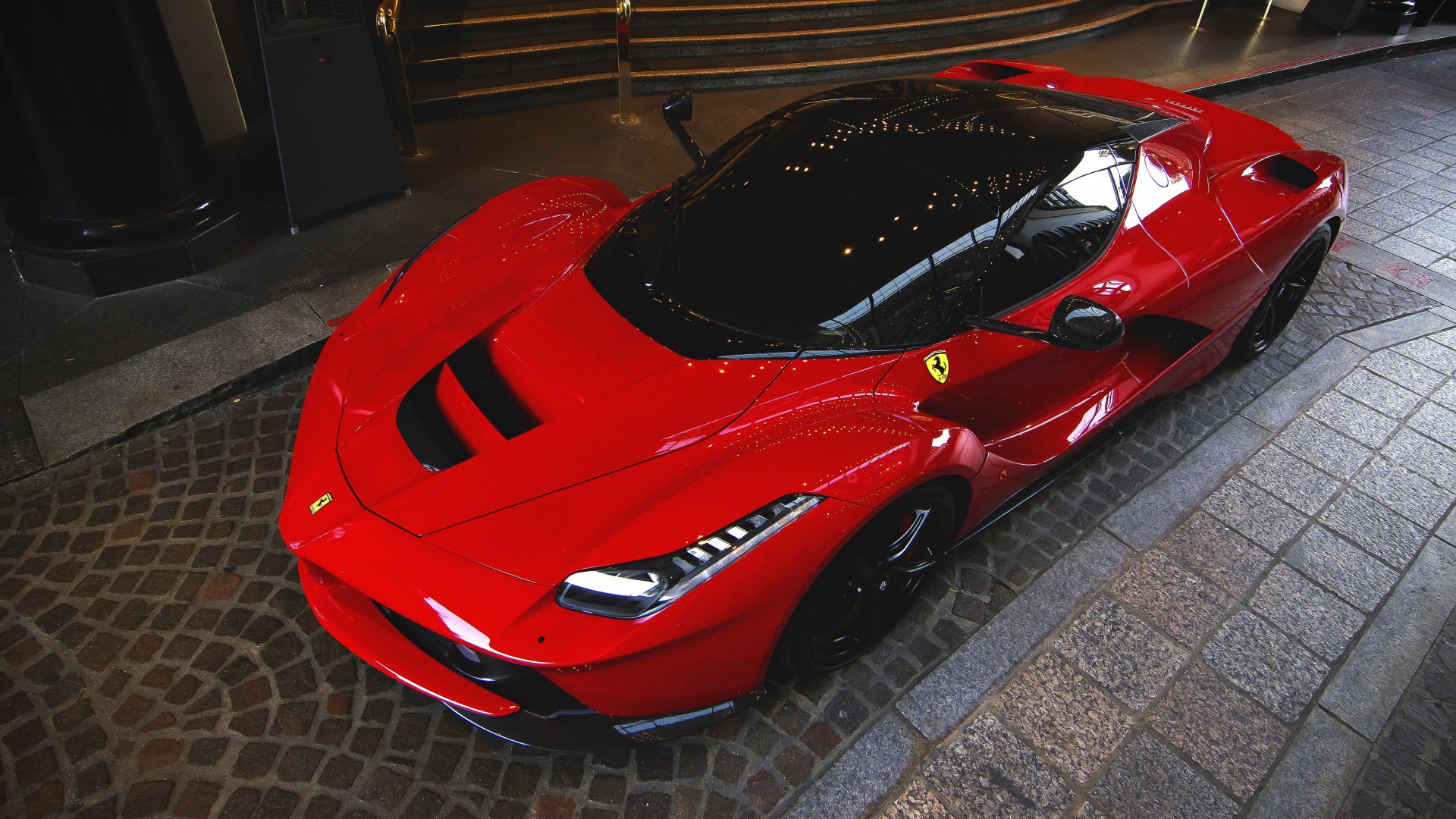红色的法拉利laferrari，超级跑车，法拉利壁纸