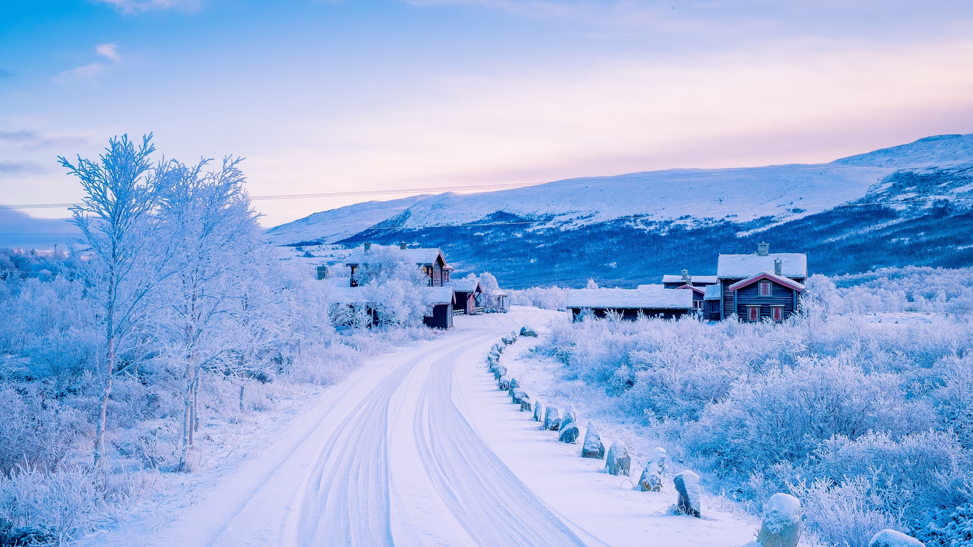 冬季,雪,道路,山,房子,风景桌面壁纸