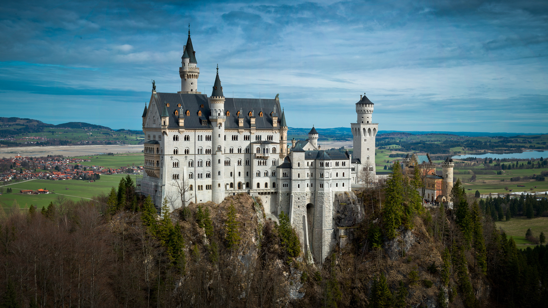 德国新天鹅城堡全景桌面壁纸
