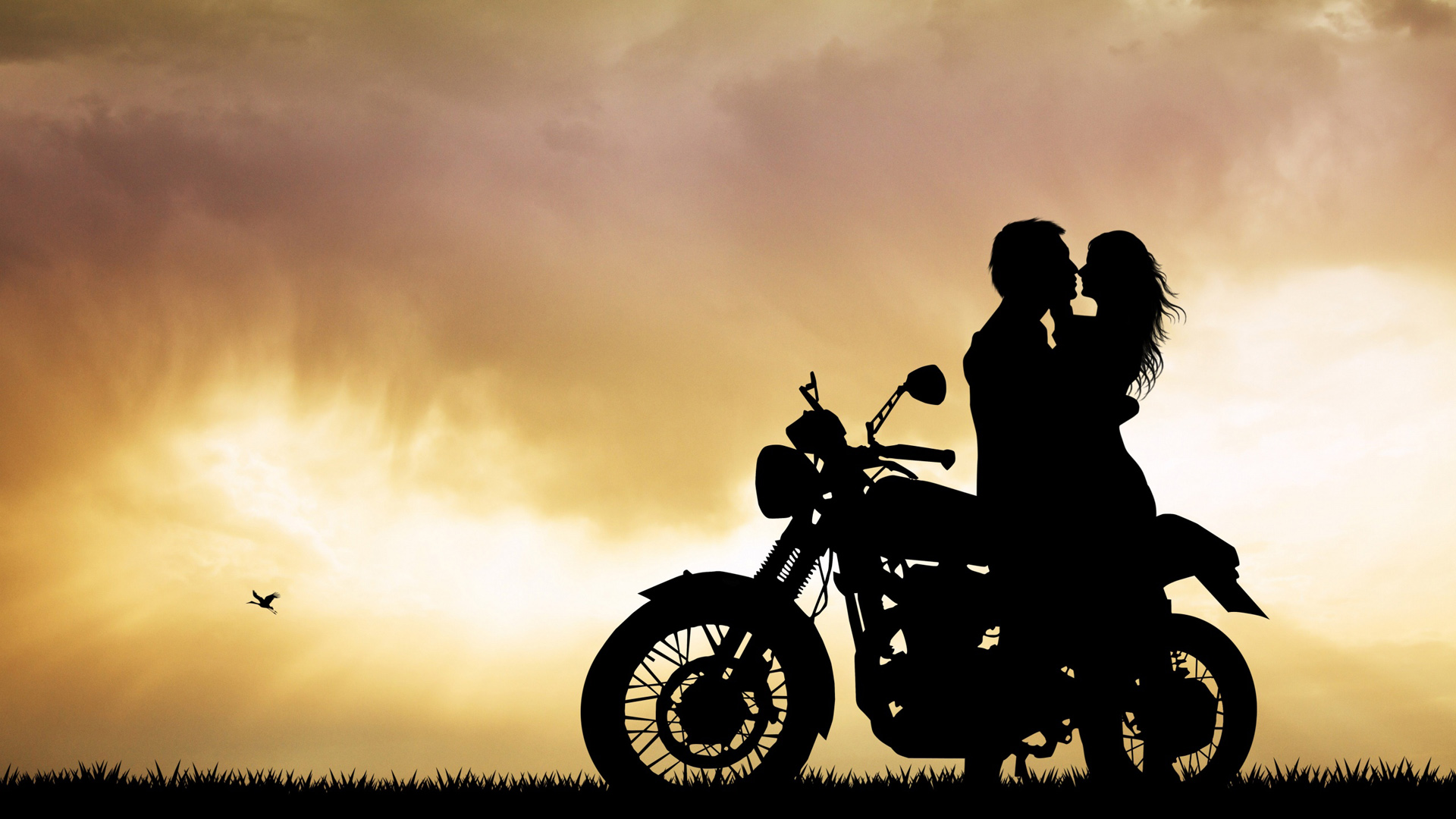摩托车,一对恋人,浪漫的吻,爱情之旅,桌面壁纸