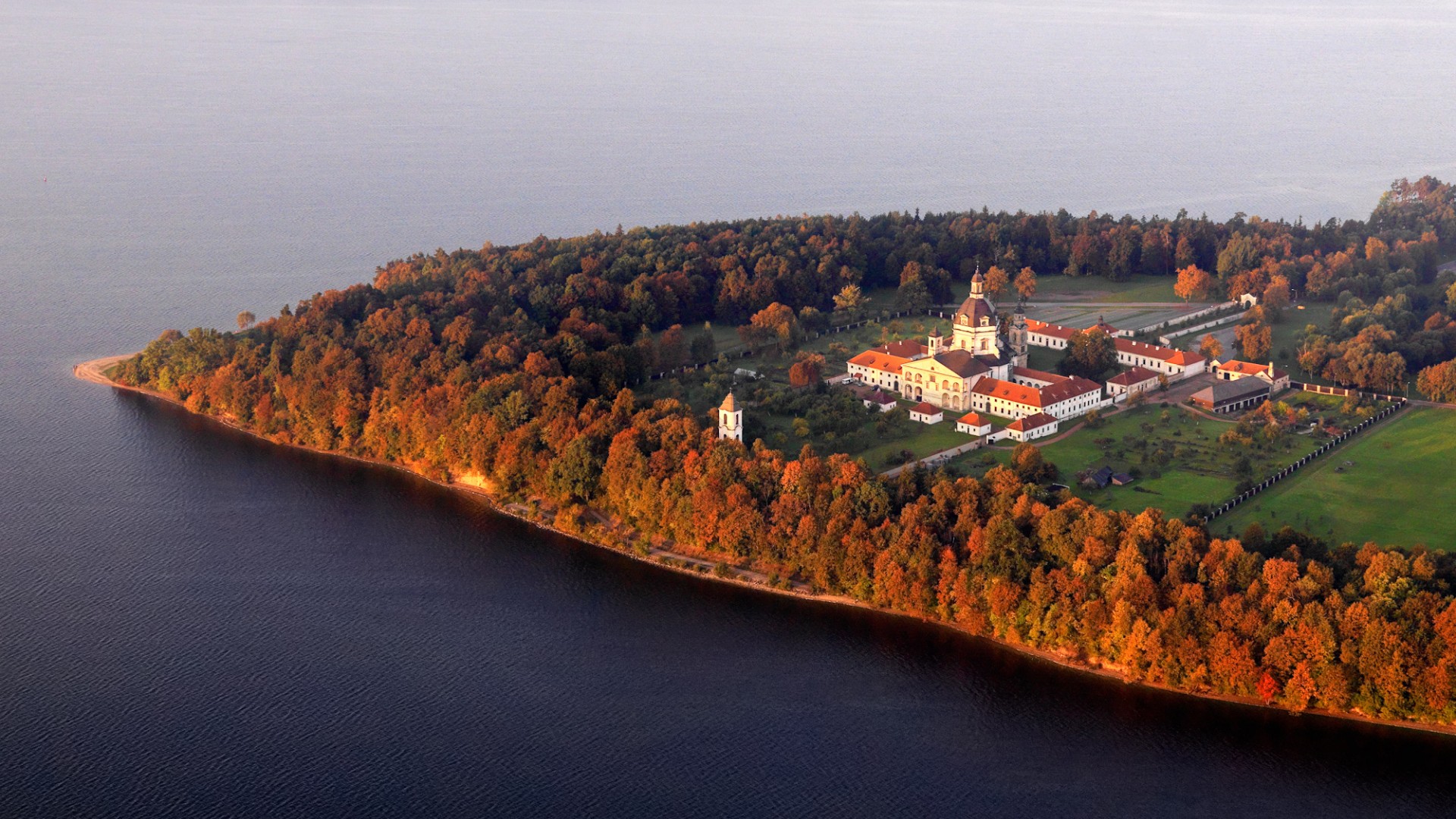 波罗的海,立陶宛,海,树林,房子,半岛风光桌面壁纸