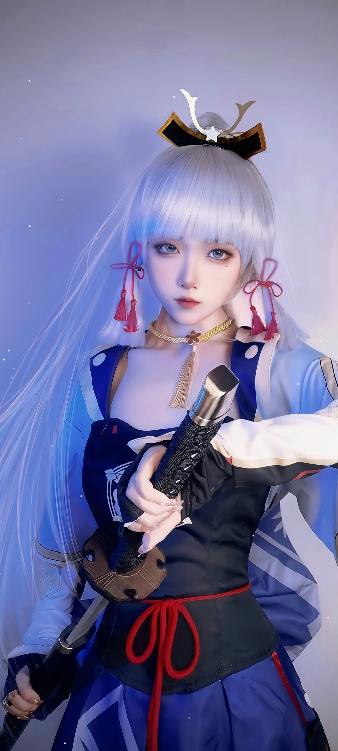 原神神里绫华Cosplay高清美女壁纸，免费手机下载新选择