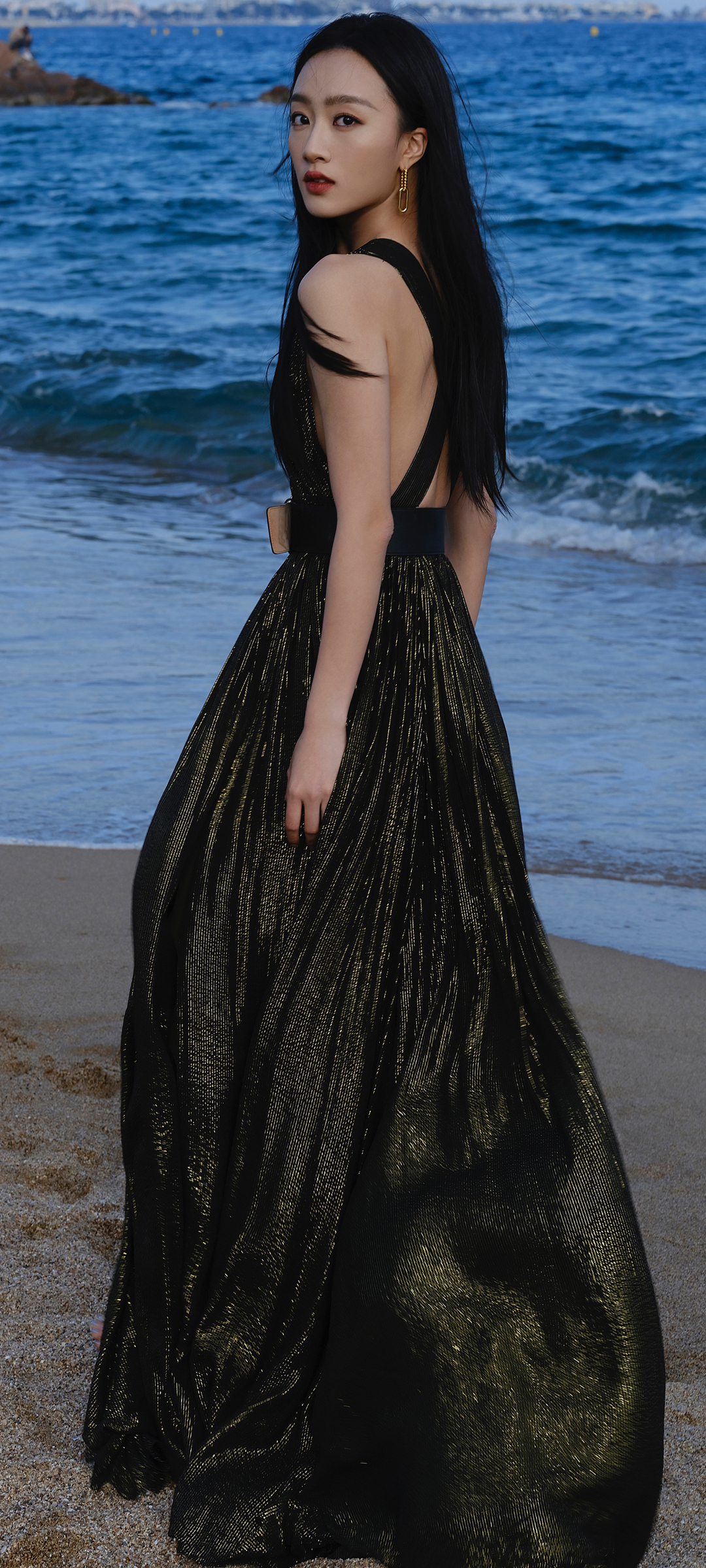 海边美女 黄子琪手机壁纸