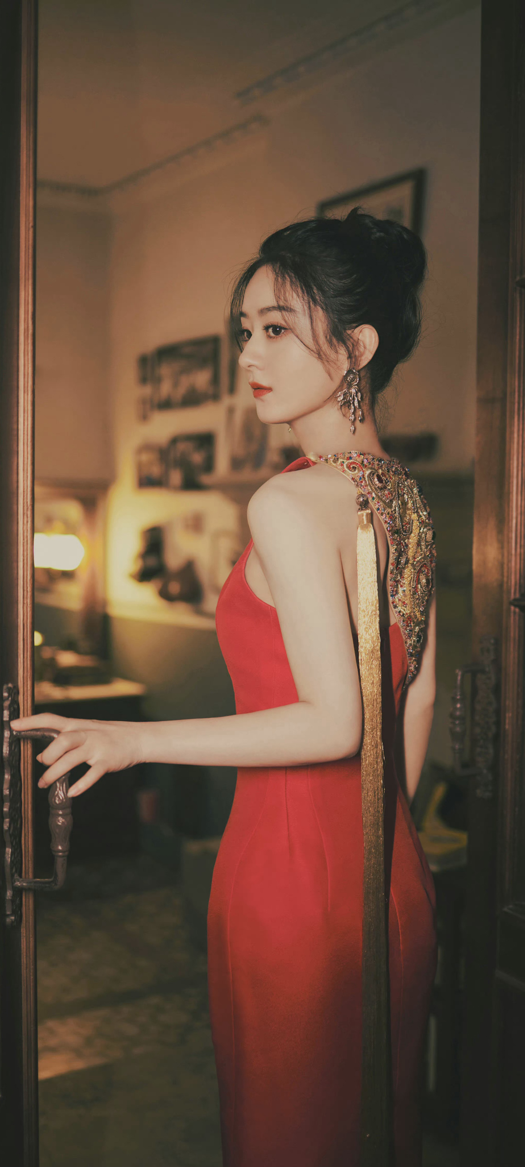 好漂亮的红裙子
