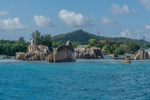 山 海 岩石 风景 4k壁纸 3840x2160