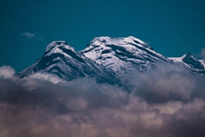 山 火山 山峰 云 雪 4k壁纸 3840x2160