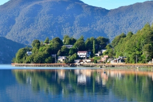 湖泊 建筑物 树木 山脉 风景 4k壁纸 3840x2160