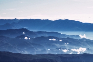 山峦渐变色背景素材