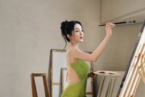 杨幂 绿色礼服 美女画画 4k壁纸