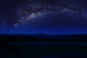 苏格兰 天空 高地 夜 星星 银河4k风光图片