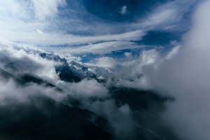 山峰 云 高处风景 5K图片