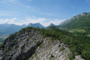 山脉 浮雕 草地 风景 自然 4k壁纸 3840x2160