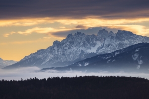 摄影风景 日落 山脉 雪 云 自然 森林 天空 4k壁纸